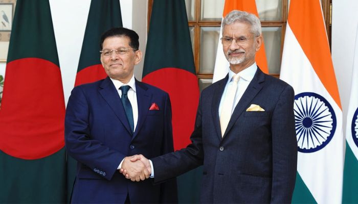 বাংলাদেশ-ভারত কূটনৈতিক সম্পর্ক ‘বোঝাপড়ায়’ নতুন মোড়