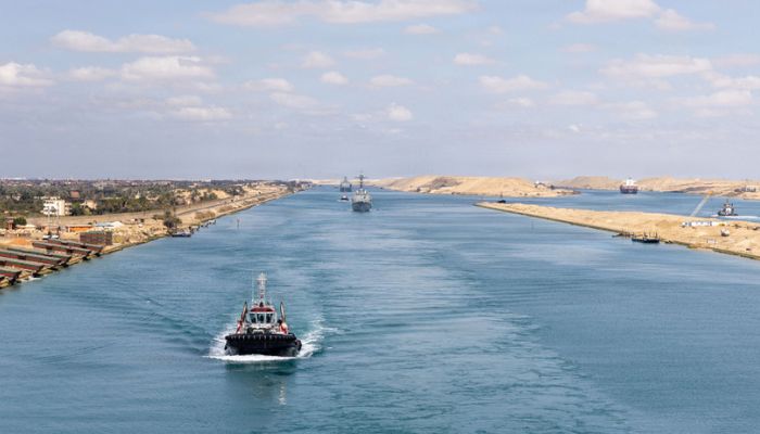  ইসরায়েলে ক্ষেপণাস্ত্র ছুড়েছে হুতিরা, সুয়েজ খালও হুমকিতে