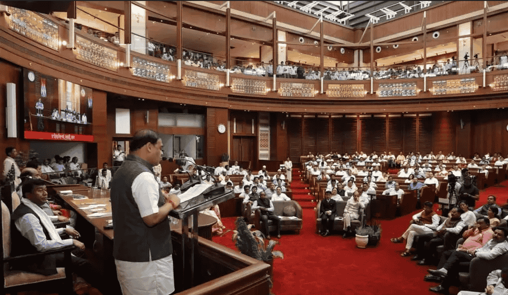 একতরফা বিদেশি ঘোষণায় আপত্তি, বিতাড়নে আসাম সরকার অনড়