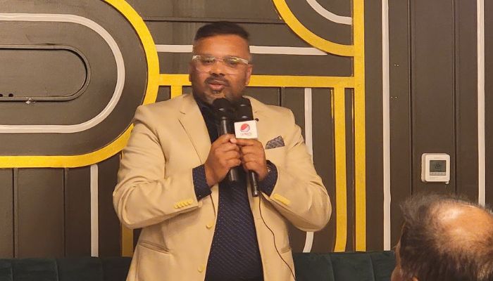 বাংলাদেশি কমিউনিটির সেতুবন্ধন হিসাবে কাজ করতে চাই: আহসানুল হাফিজ