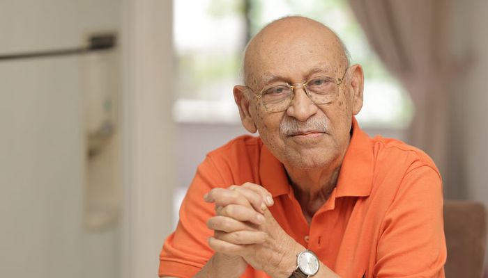 ঈদ উৎসবের ছুটি, নীড়ে ফেরা পাখি