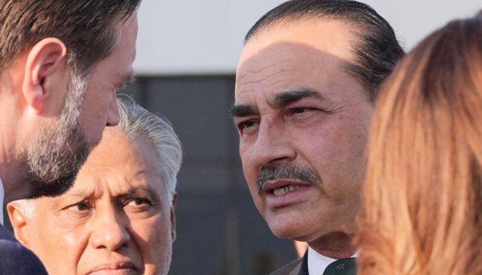 আলোচনার টেবিলেও ব্যর্থ যুক্তরাষ্ট্র, পারমাণবিক ও হরমুজে ছাড় দেবে না ইরান